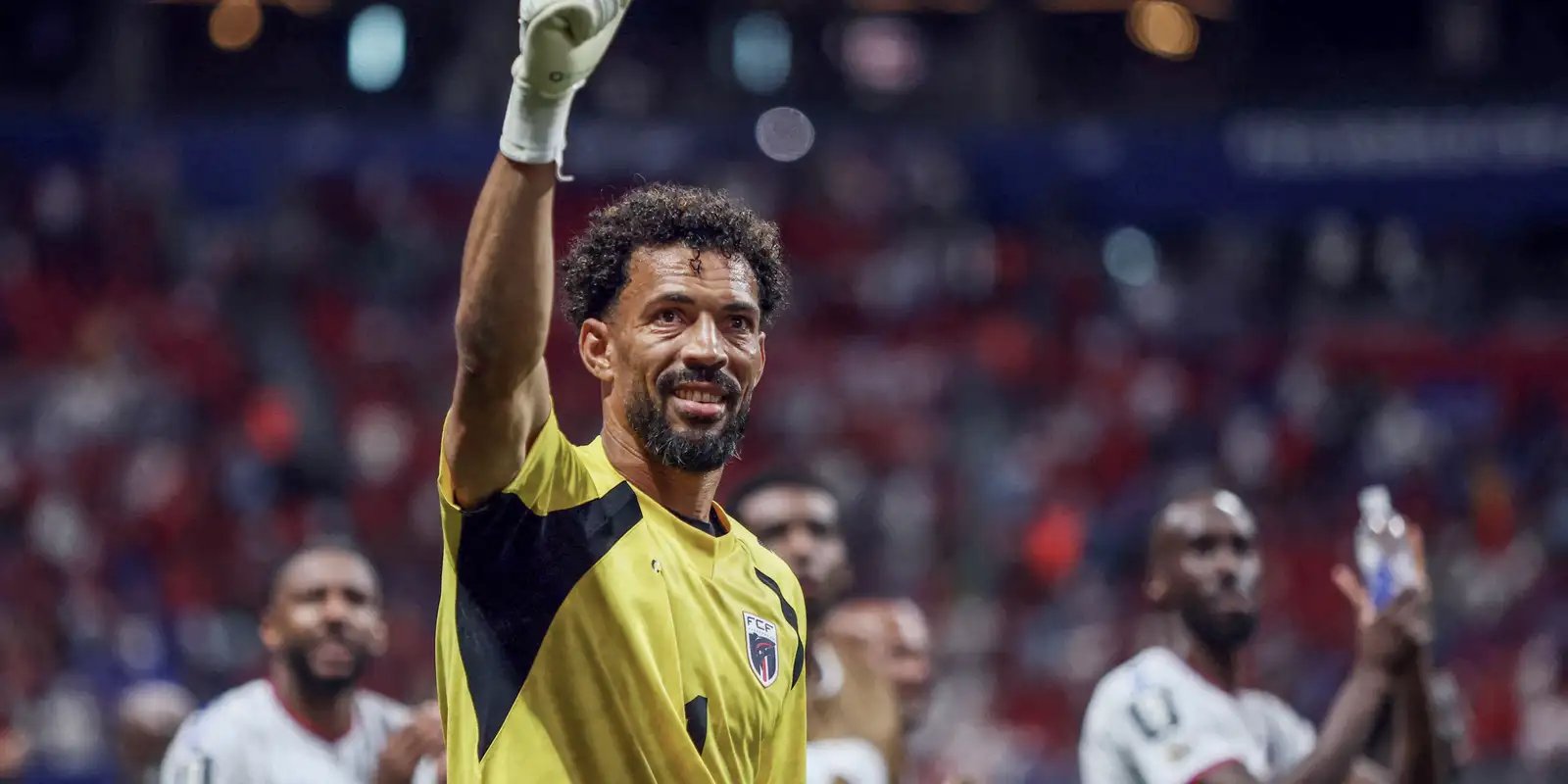 Goleiro Vozinha brilha contra a Espanha e vira destaque na Copa 5 2026 06 15t205100z 1 lynxmpem5e1ub rtroptp 4 soccer worldcup esp cpv