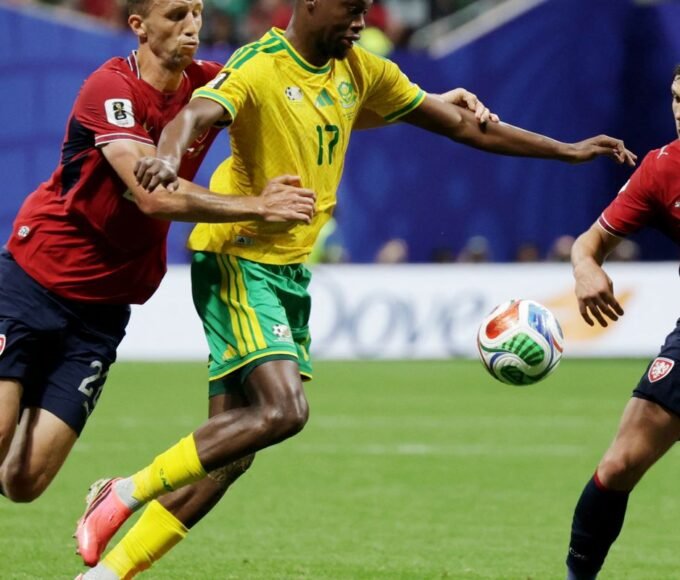 África do Sul sofre gol aos 6 min, reage e empata com República Tcheca 14 2026 06 18t175953z 1623420550 up1em6i1dzss1 rtrmadp 3 soccer worldcup cze zaf