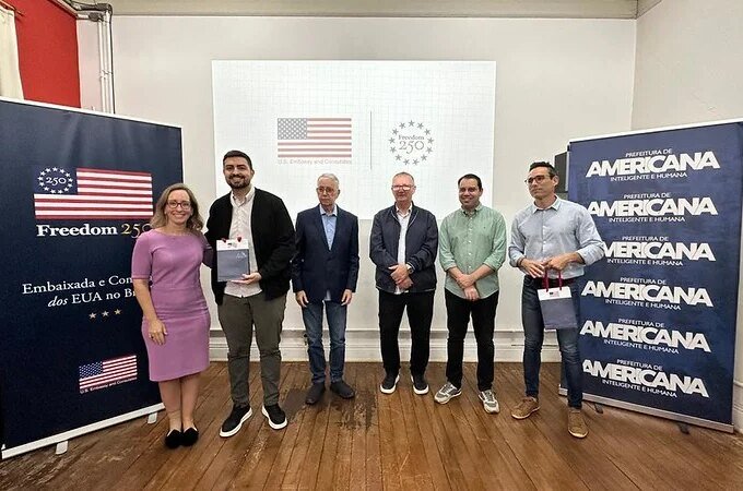 Prefeito Chico abre exposição fotográfica em celebração aos 250 anos de independência dos EUA 14 55336344071 f9370ef2dd c