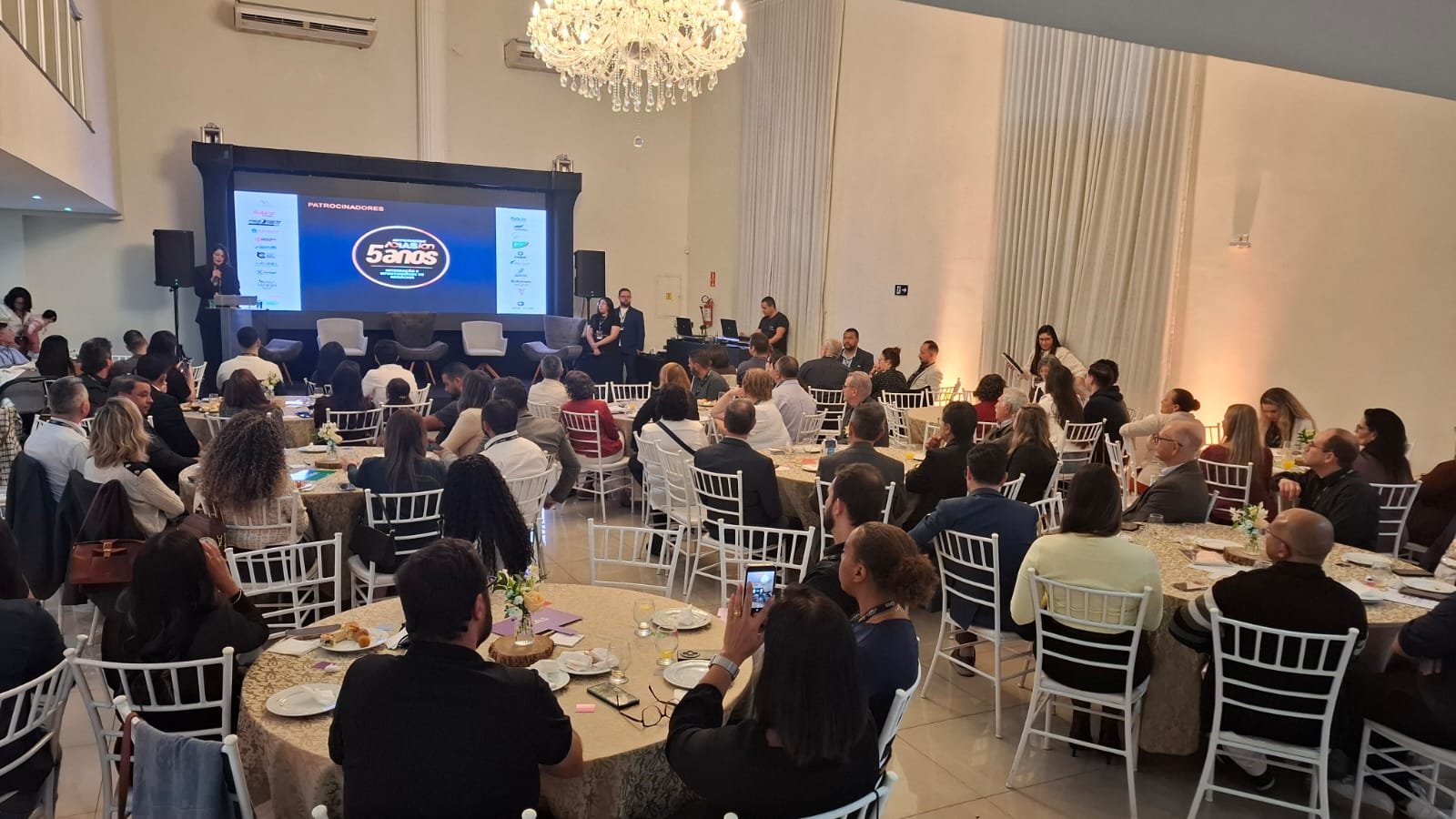 ACIAS realiza encontro presencial do grupo de networking ION na região central de Sumaré 5 ACIAS ION 5 ANOS