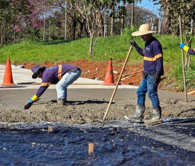 Bolsao de estacionamento no Batagin 1 1024x731