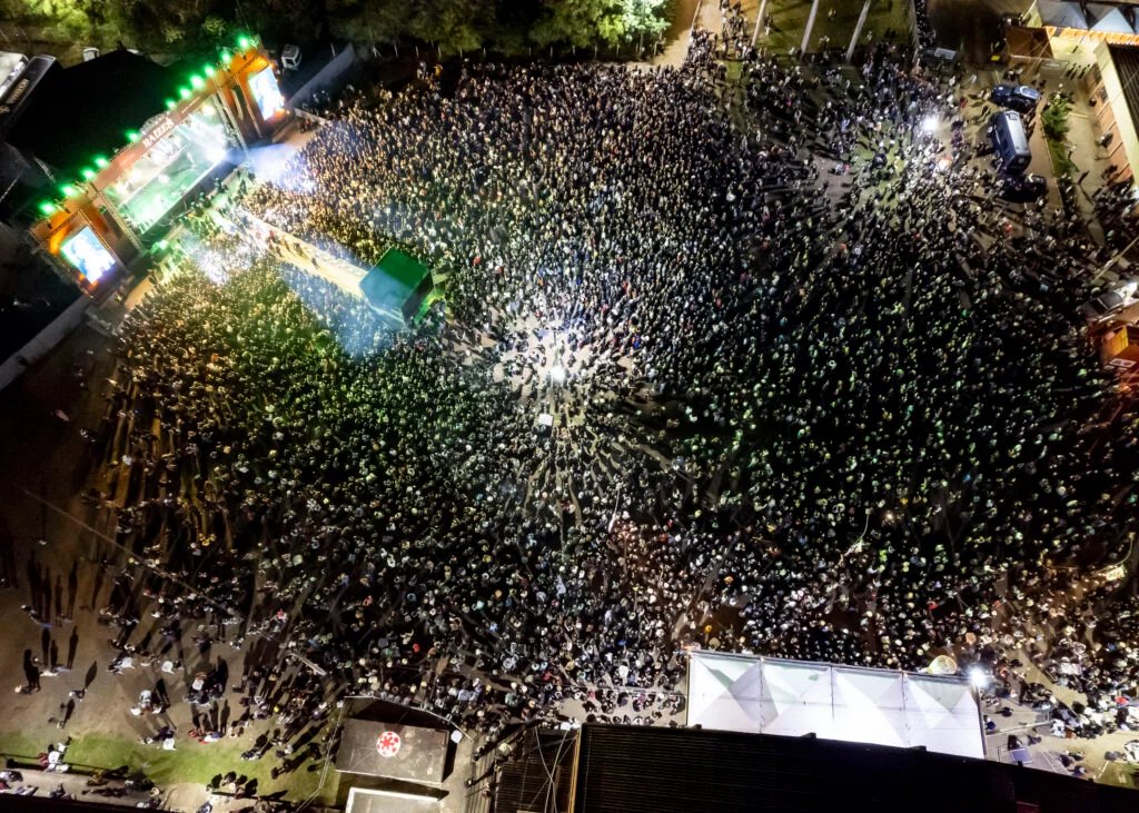 Festival Raízes 2026 consolida sucesso de público e movimenta mais de R$ 450 mil 5 DRONE 2