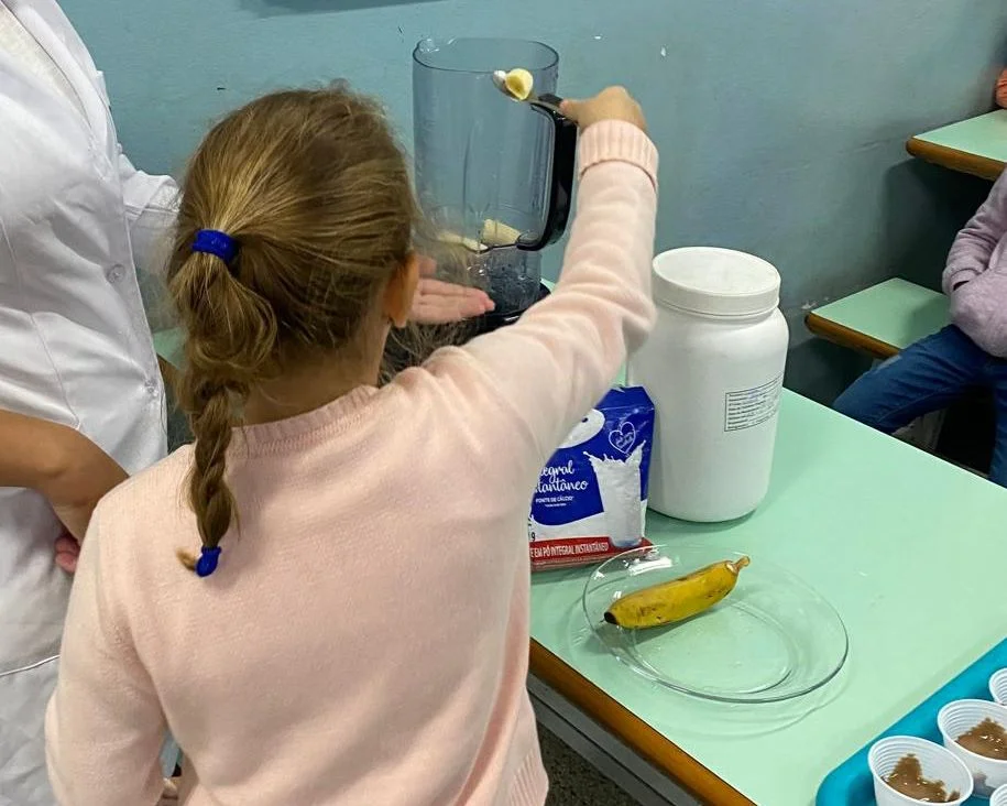 Escolas Municipais da Prefeitura de Nova Odessa recebem acoes de Educacao Alimentar e Nutricional.jp