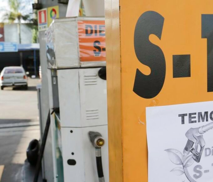 Petrobras ajusta preços do diesel para R$ 1,12 14 diesel bomba de combustivel