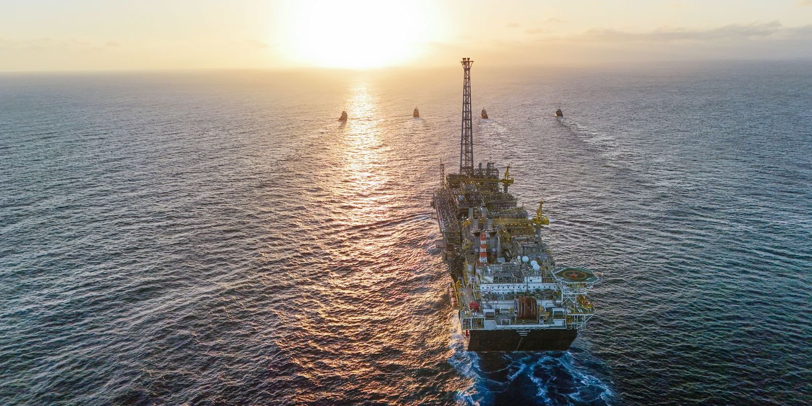 Petrobras compra 50% do bloco Itaimbezinho, no pré-sal de Campos 5 fpso p 78 chegada campo de buzios foto1 credito divulgacao petrobras 1