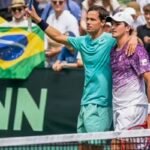 João Fonseca fica com o vice na chave de duplas do ATP 500 de Halle 10 joao fonseca fica com o vice na chave de duplas do atp 500 de halle