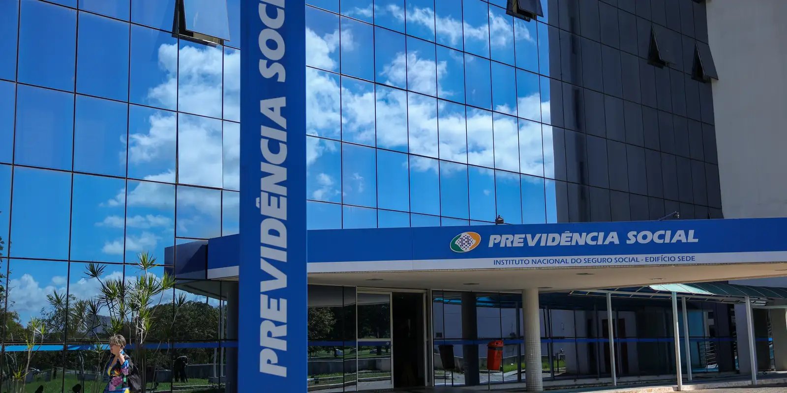 Operação apura fraudes em benefícios do INSS para indígenas na Bahia 5 09052025 pzzb8630