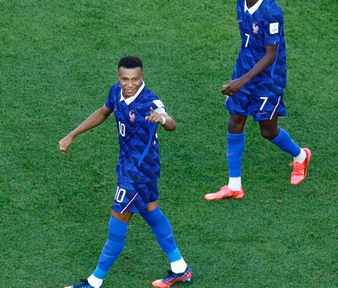 Mirando recordes de todos os tipos, França amplia status de favorita 14 2026 07 04t223528z 1950860203 up1em741qr226 rtrmadp 3 soccer worldcup pry fra