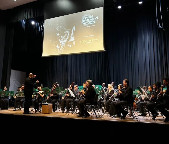 Banda Sinfonica durante apresentacao em Hortolandia