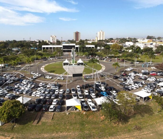 Feirão de Carros e Motos acontece até domingo na Praça dos Três Poderes em Nova Odessa 12 Feirao teve inicio nesta quinta e se estende ate domingo 1024x768