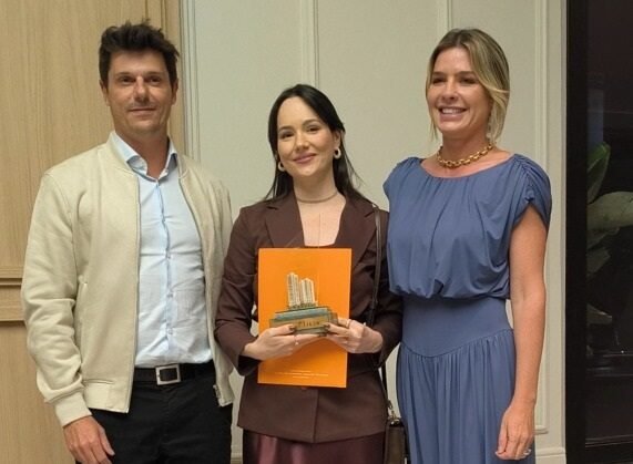 Arquiteta Thaise Bertizola conquista viagem para Milão ao vencer concurso promovido pela Construtora Sega em Americana 5 Vencedora e1783000370548