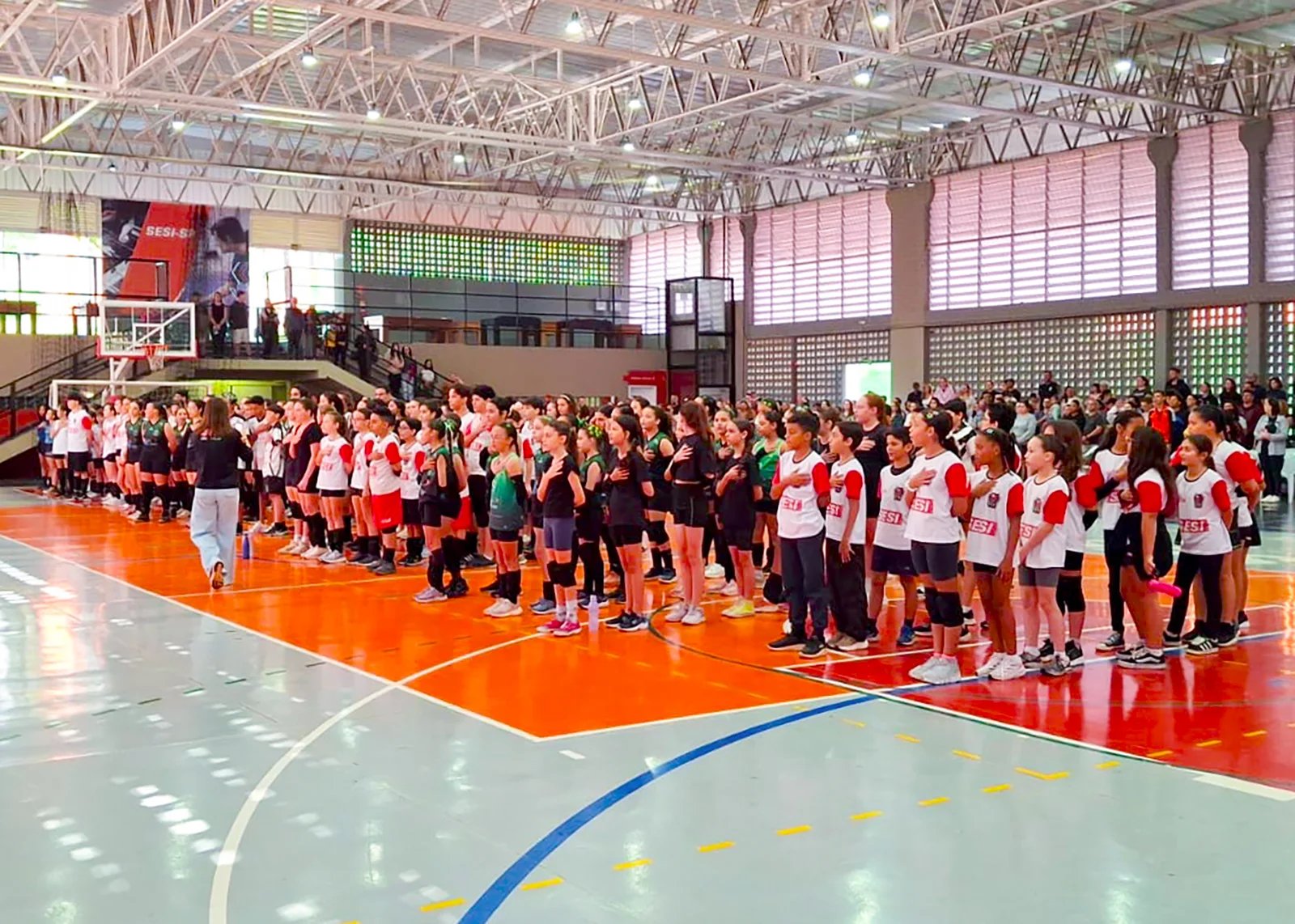 1º Festival de Vôlei do QualiVida reúne cerca de 180 atletas e fortalece o esporte de base em Santa Bárbara d'Oeste 5 festival de volei 03