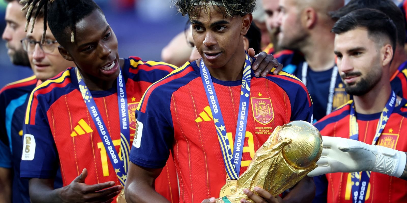 Conquista multiétnica: Espanha é bi com atacantes filhos de imigrantes 5 nico willians yamal baena espanha bicampea mundial 2026