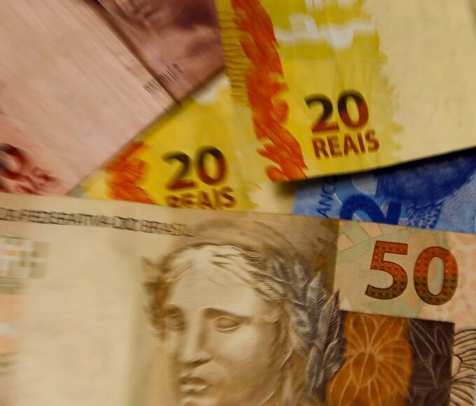 Reforma tributária põe em risco crédito de 66,2% das notas fiscais 14 real moeda 020120a84t47915206