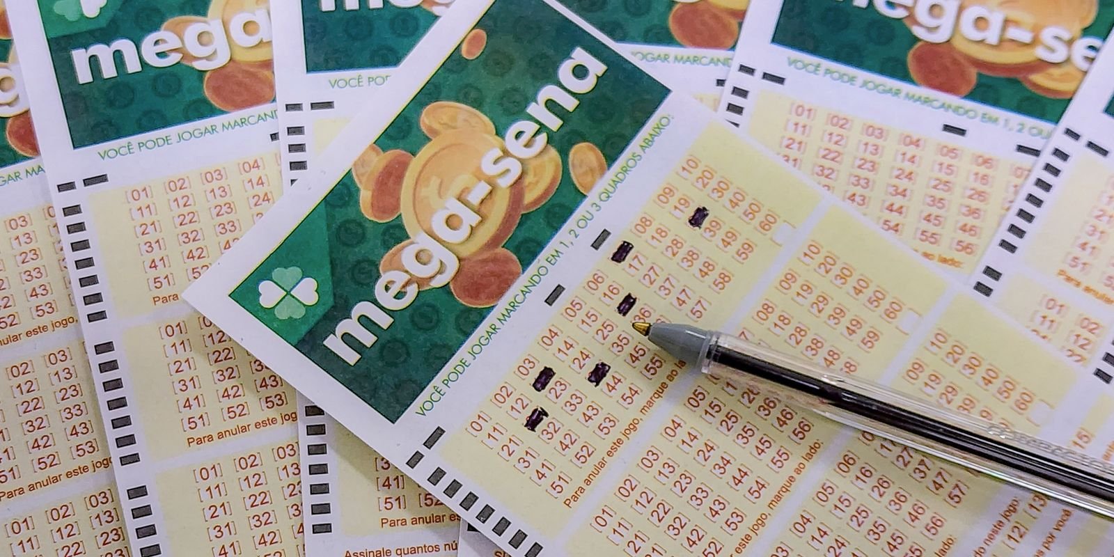 Mega-Sena acumula para R$ 135 milhões; confira as dezenas sorteadas 5 20230622 182751
