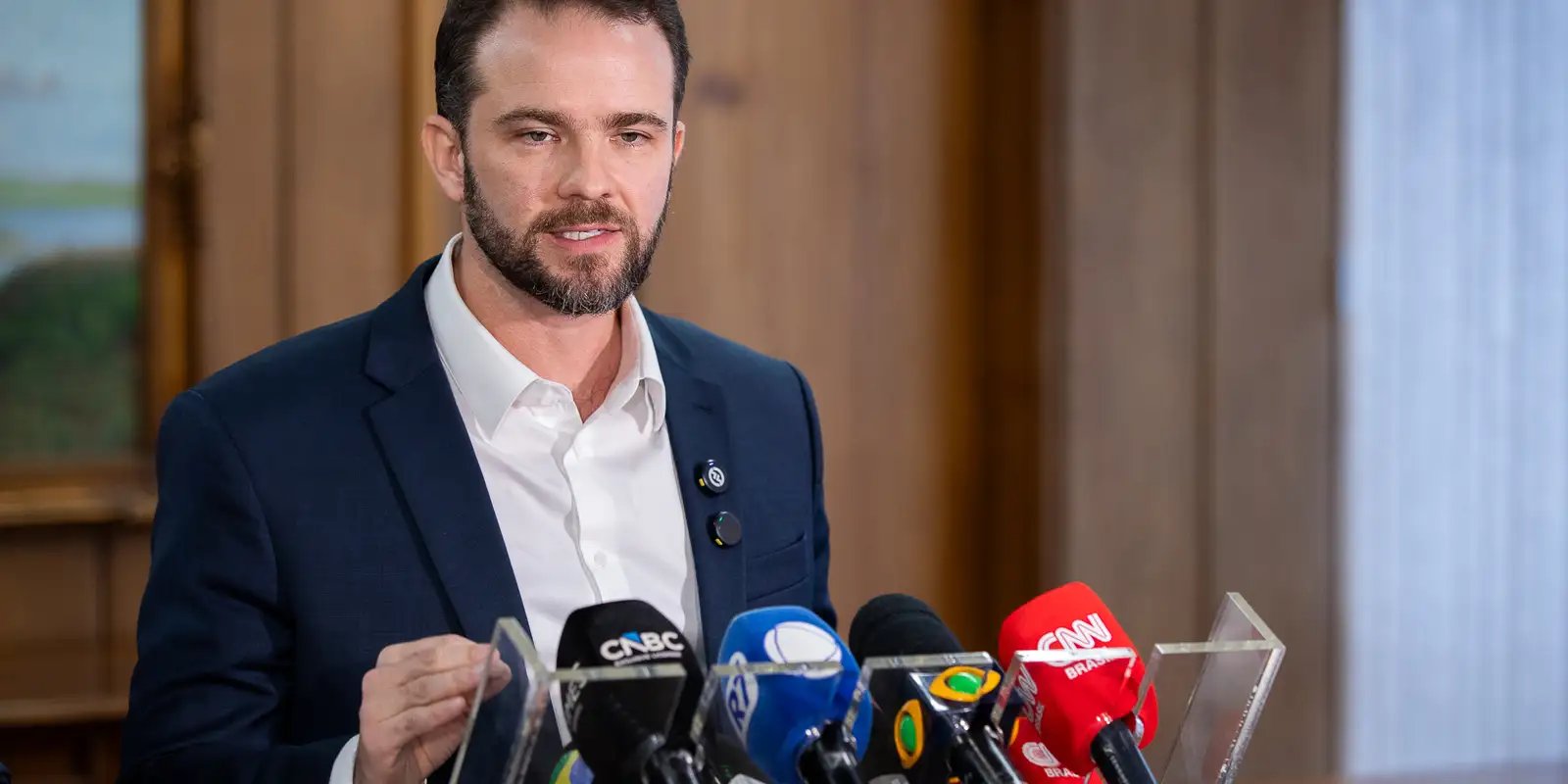 Governo ouvirá empresários para decidir se aplicará lei contra EUA 5 55284099217 86d7fe9192 o