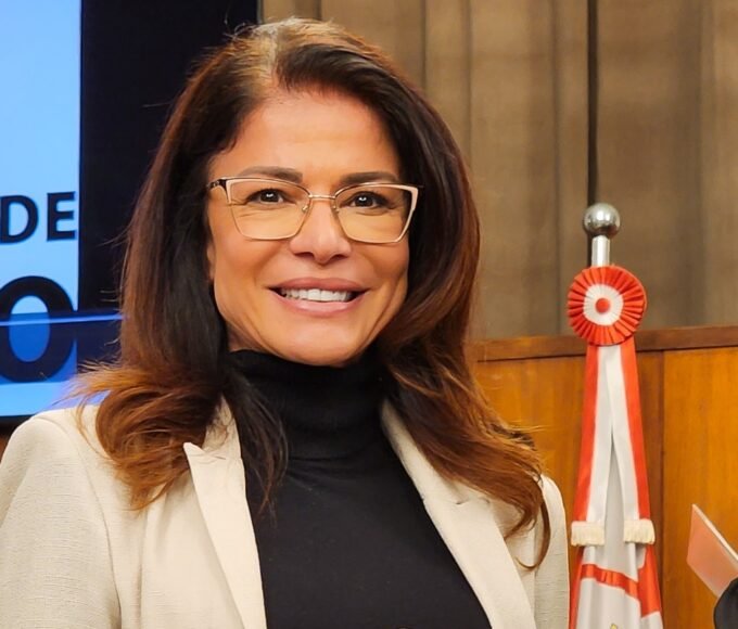Reconhecimento destaca atuação de Analice Nicolau na construção da autoridade feminina no digital 14 Analice e1788192443471