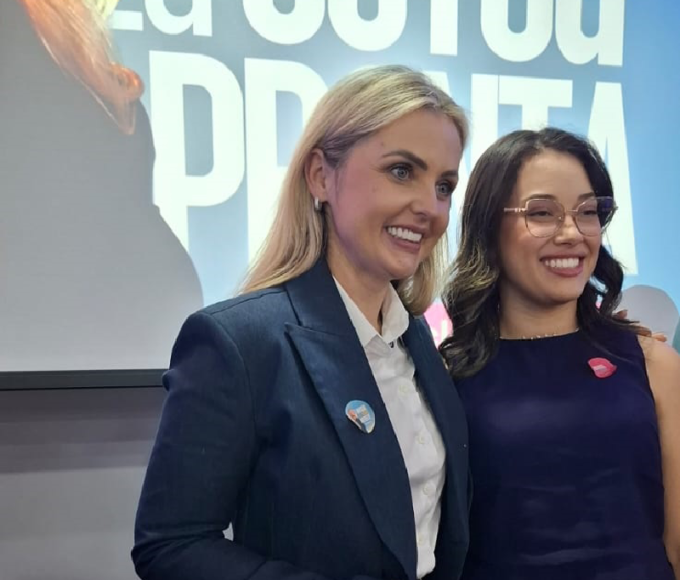 Isabela Gouveia fortalece articulação dentro do DC e destaca importância da participação feminina 14 Isabela e Clariana 2