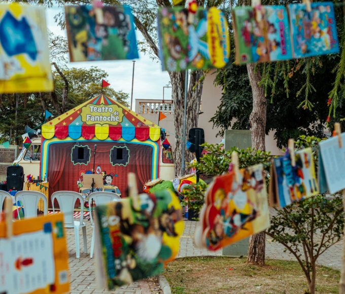 Projeto: Kombi no Circo Cultura sobre rodas e páginas em Paranapanema - SP 14 MG 0026 2.jpg