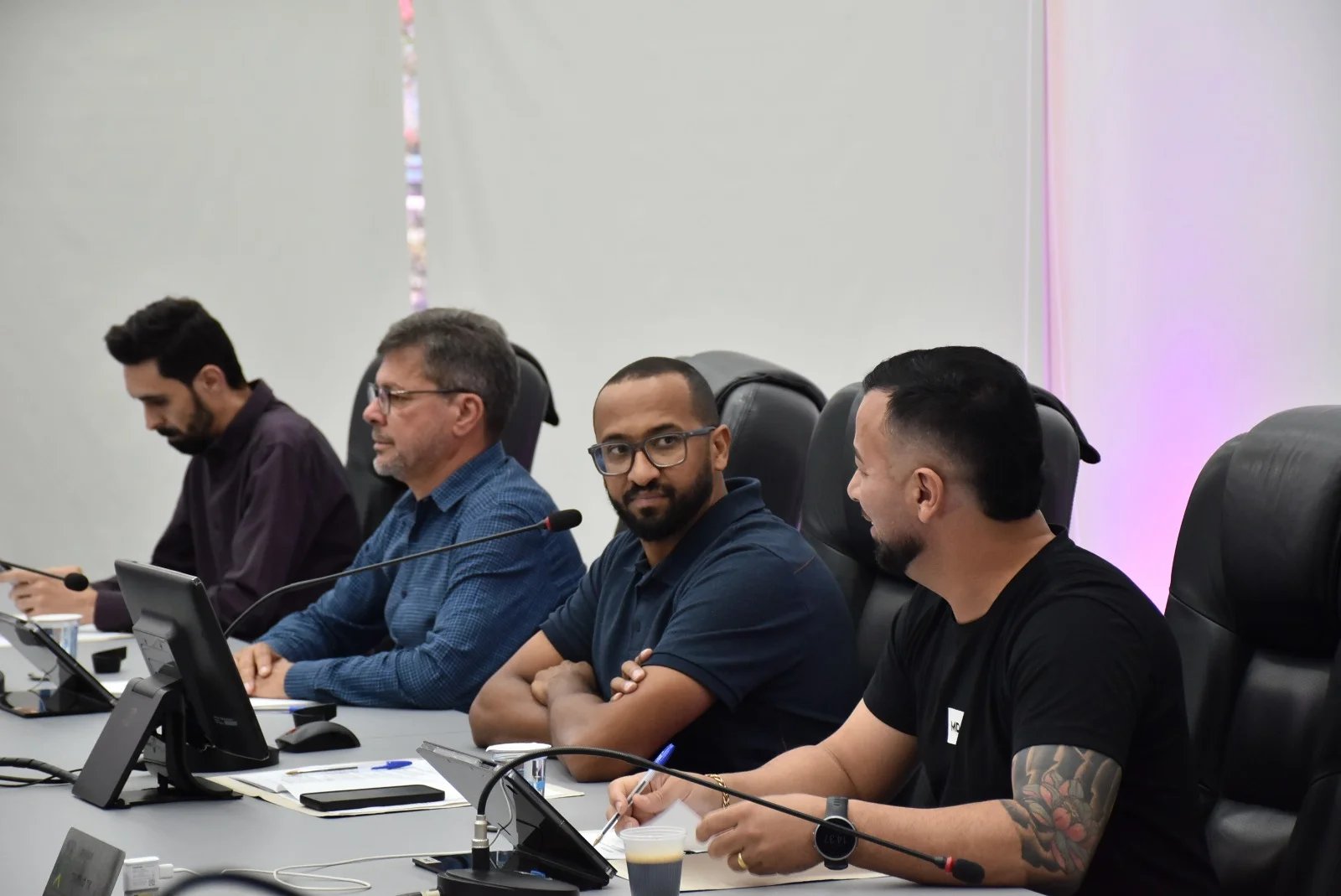 Câmara de Santa Bárbara aprova projetos e dez moções durante reunião ordinária 5 Mesa Diretora