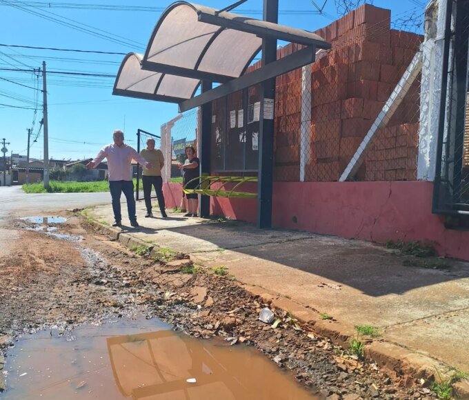 Paulo Monaro cobra Prefeitura por reparos em asfalto e sarjeta na Rua Caconde, no São Joaquim 14 Monaro 2