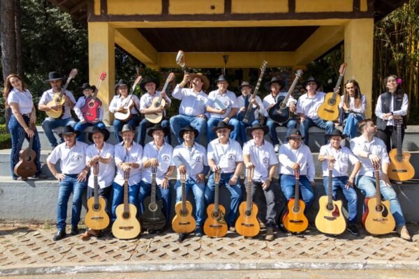 Orquestra de Violeiros