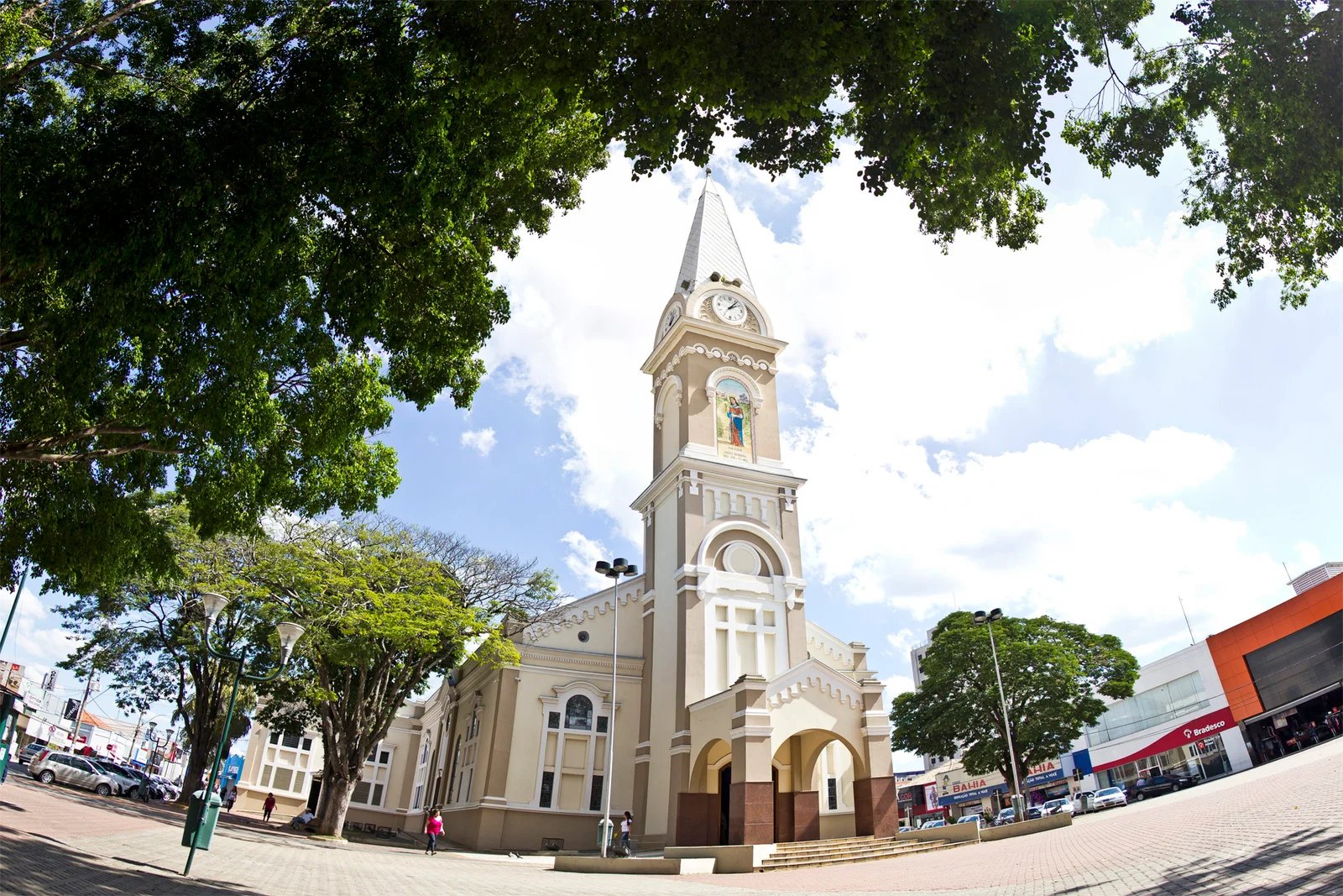 Praça Central recebe programação especial do Agosto Dourado a partir desta quinta-feira 5 Praca Central
