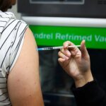 Vacinação contra a gripe segue disponível para toda a população em Santa Bárbara d’Oeste 10 VACINA GRIPE