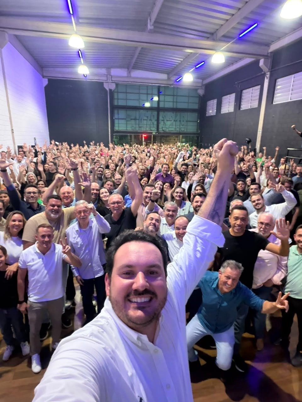 Com foco na representação regional, Franco Sardelli promove encontro político em Americana 5 WhatsApp Image 2026 08 13 at 13.52.42