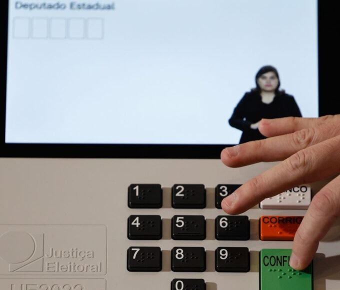 Campanha eleitoral nas ruas e propaganda virtual começam neste domingo 14 d6a3997