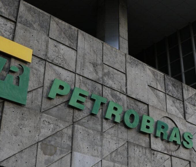 Petrobras tem lucro líquido de R$ 52,4 bi no segundo trimestre 14 mg 1446 0