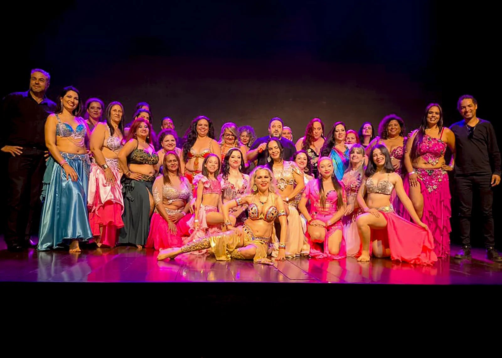 Teatro Municipal recebe Noite Árabe Layali AlSharq com música ao vivo e dança do ventre 5 noite arabe teatro