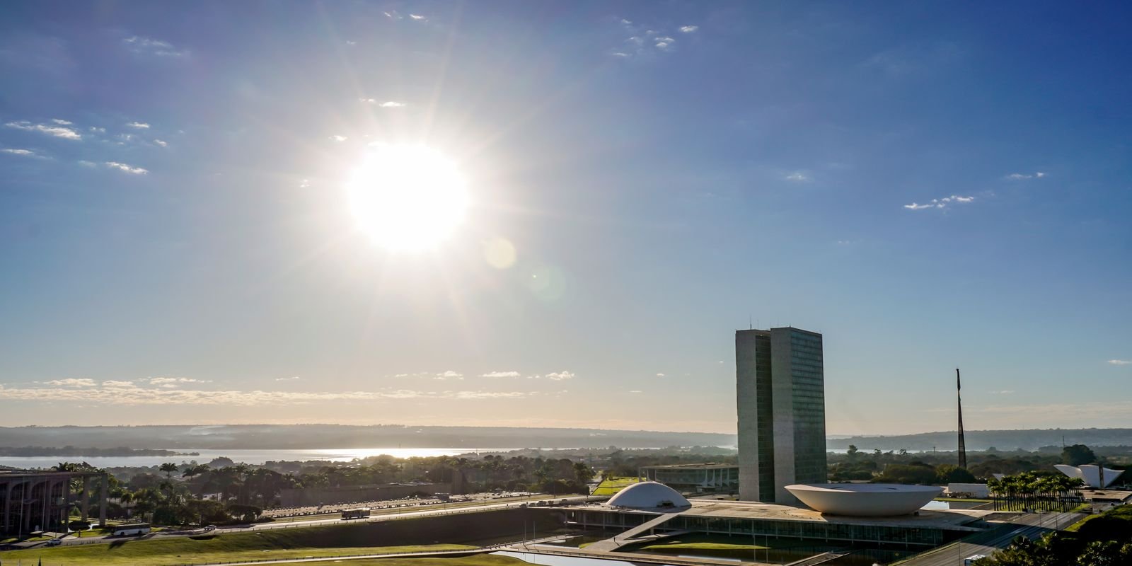 Congresso vota nesta semana fim da escala 6x1 e "taxa das blusinhas" 5 raf2044