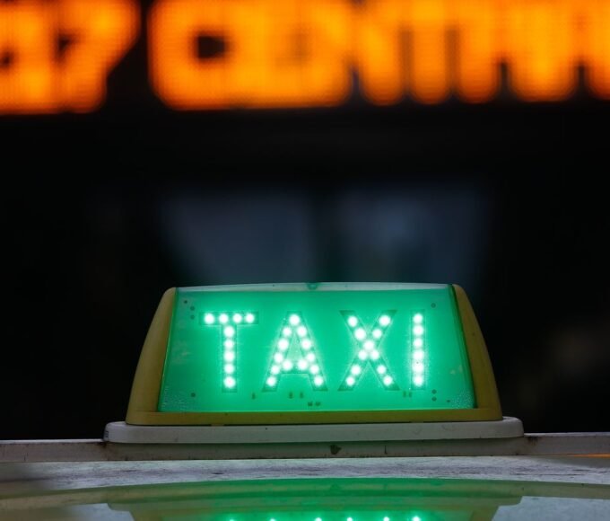 Teto de crédito para taxistas e motoristas de app sobe para R$ 200 mil 14 taxi rj ffraz 05072110183