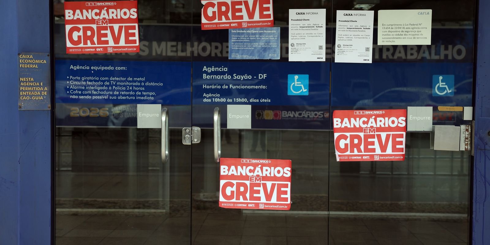 Bancários rejeitam proposta da Caixa e mantêm greve nacional 5 0d7a9977
