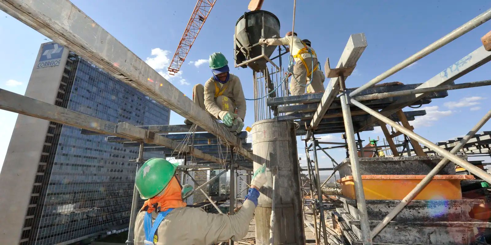 Brasil cria 165,8 mil postos de trabalho em agosto, aponta Caged 5 17344276879 f877ac0313 o