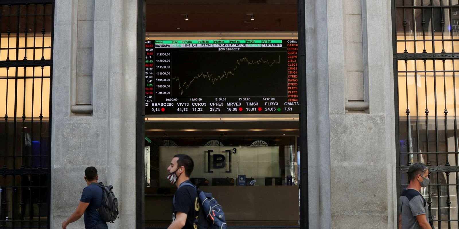 Bolsa sobe 1,3% e atinge maior nível em quase quatro meses 5 2022 01 13t231757z 1 lynxmpei0c16j rtroptp 4 brazil headquarters shift