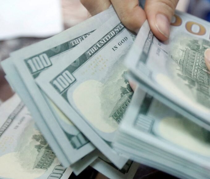 Dólar sobe e fecha perto de R$ 5,15 com aversão a risco 14 2026 02 26t200758z 1 lynxmpem1p1ak rtroptp 4 dollar hedging bny