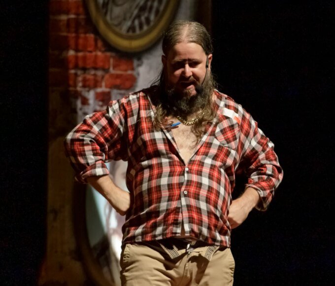 Chico da Tiana apresenta espetáculo ‘Caipiramente Falando’ no Teatro Municipal Manoel Lyra no dia 17 14 CHICO DA TIANA