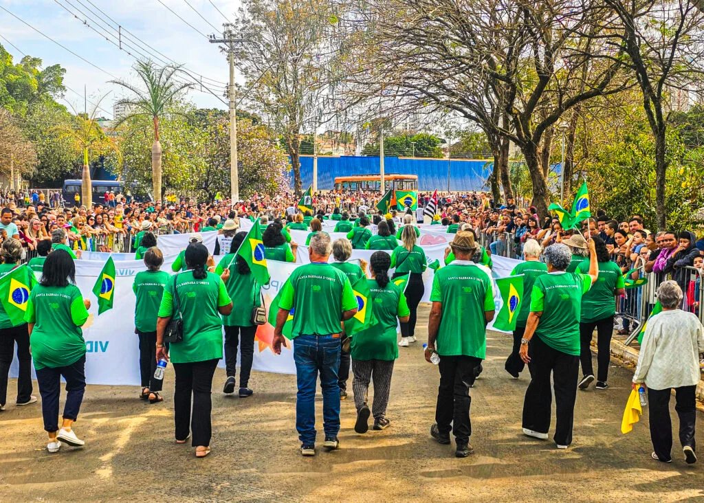 Santa Bárbara d’Oeste realiza Desfile Cívico de 7 de Setembro nesta segunda-feira 5 DESFILE CIVICO 1