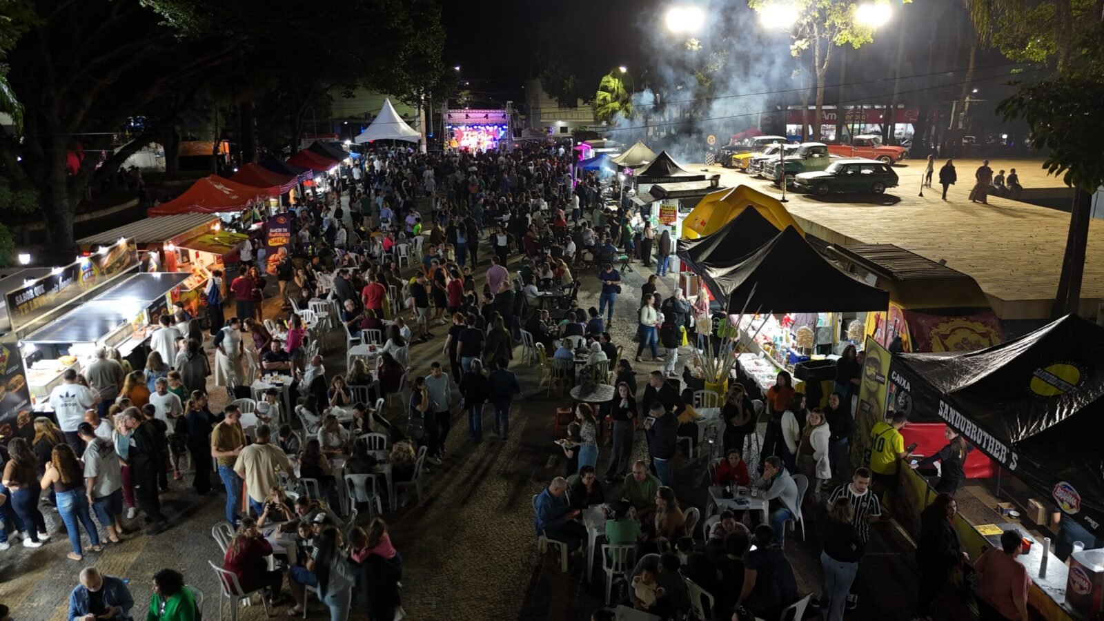Feira Noturna prepara viagem no tempo com edição especial de flashback 5 DJI 20260702202759 0245 D scaled