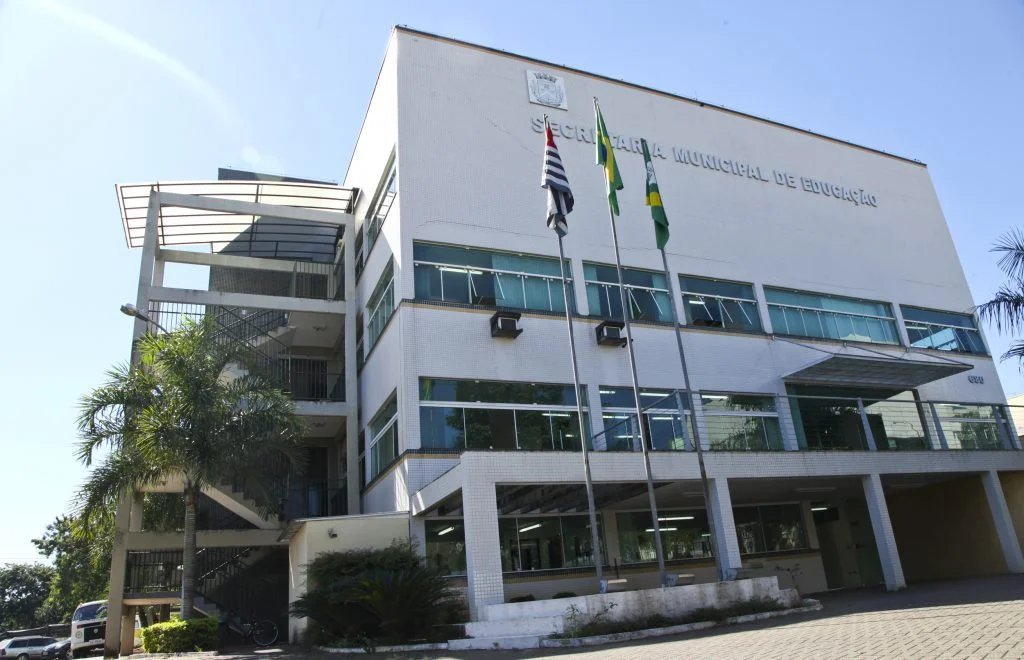 Santa Bárbara d’Oeste abre inscrições para vagas em creches municipais para 2027 5 Fachada Sec Educacao 01 imprensa
