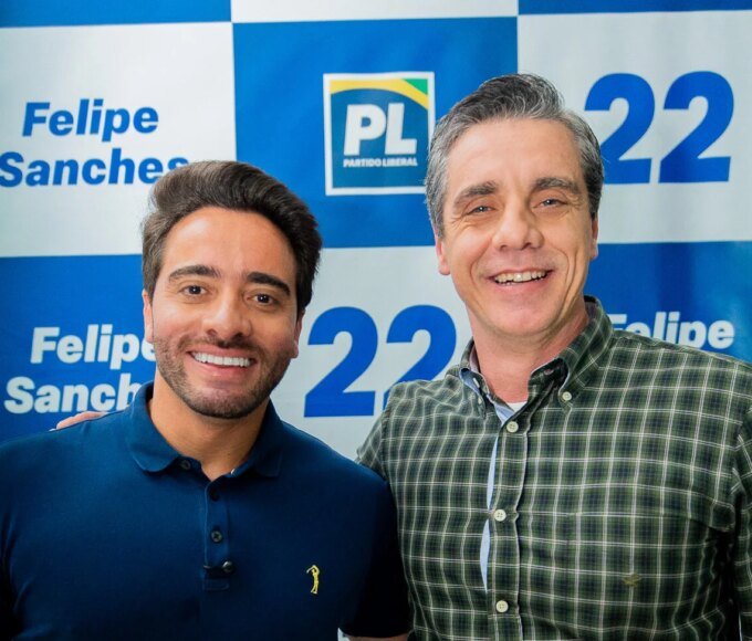 Prefeito Rafael Piovezan reforça apoio a Felipe Sanches na disputa por vaga na Câmara dos Deputados 14 IMG 1258.JPG e1788523363542
