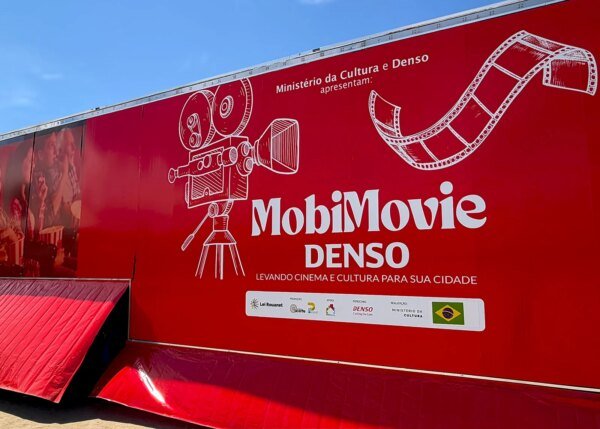 MOBIMOVIE DENSO 1