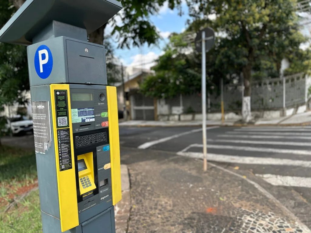 Prefeitura de Americana recorre ao STJ e STF para tentar suspender contrato da Área Azul 5 Parquimetro 2