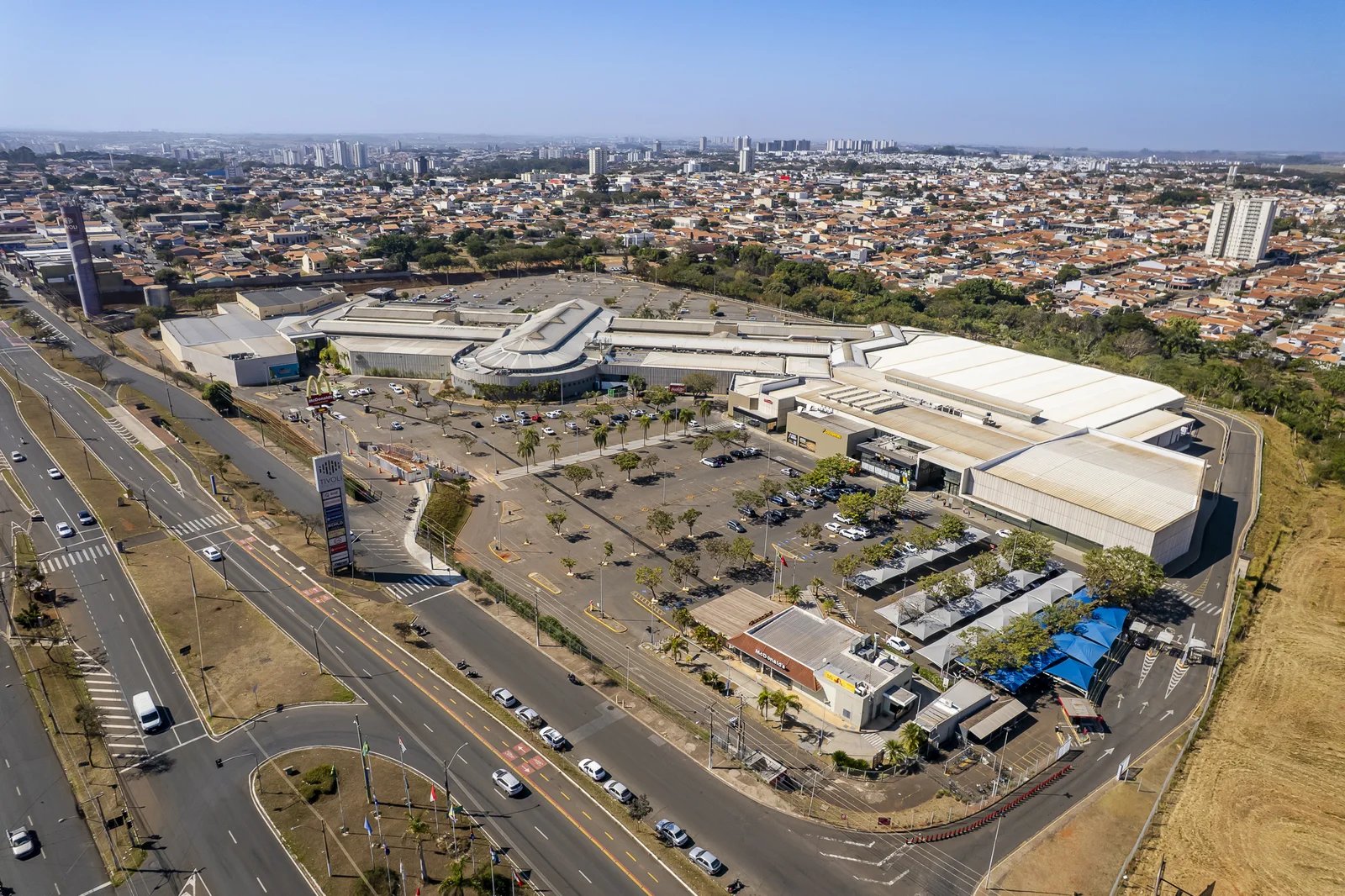Tivoli celebra Dia da Árvore com distribuição gratuita de 800 mudas 5 Tivoli Shopping aerea