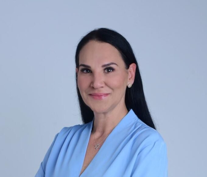 Iron Podcast entrevista Sara Pinto ao vivo nesta quarta-feira 14 WhatsApp Image 2026 09 29 at 11.02.42 e1790717519536