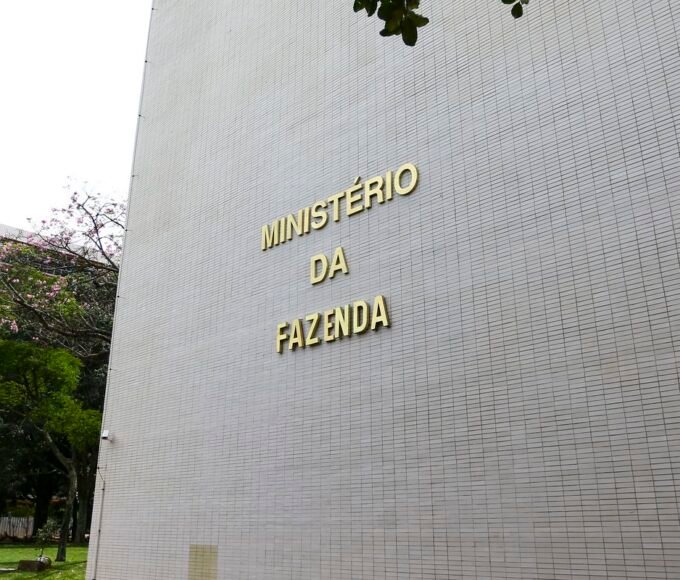 Governo reduz projeção do PIB para 2% em 2026 e 2,3% em 2027 15 fachada ministerio mcamgo abr 100420231818 28