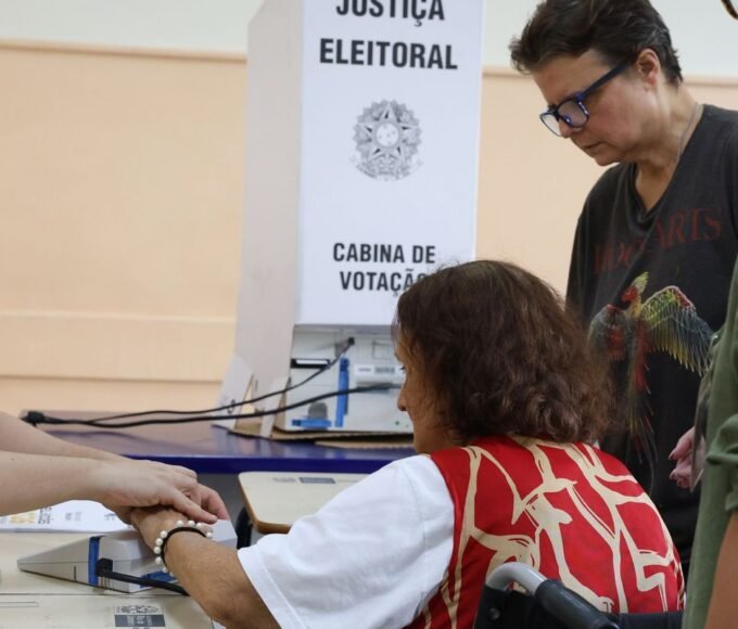 Primeiro turno registra alta de 43% na participação de eleitores com 70 anos ou mais 14 0g0a9919