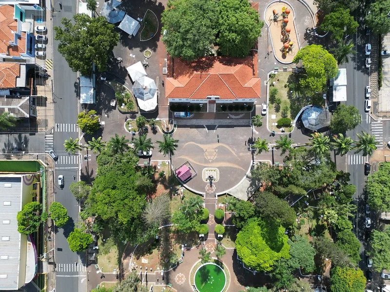 Praça Comendador Müller recebe evento Americana, Café & Viola neste sábado 5 54805053961 38dd5cf7cf c